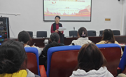 大发娱乐(中国)唯一官方网站
副院长禄颖同志为第68期入党积极分子培训班学员授课